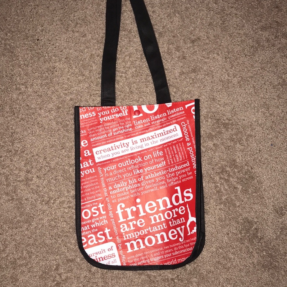 A lulu lemon bag